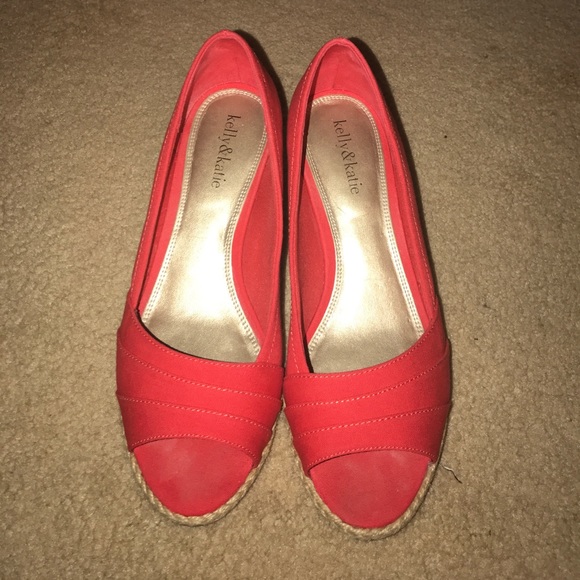 Red wedges with rope braided heel😘 - Picture 1 of 4