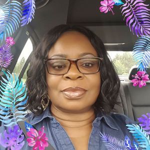 Meet your Posher, Clarissa