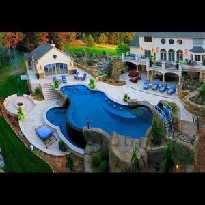 Meet your Posher, Frank