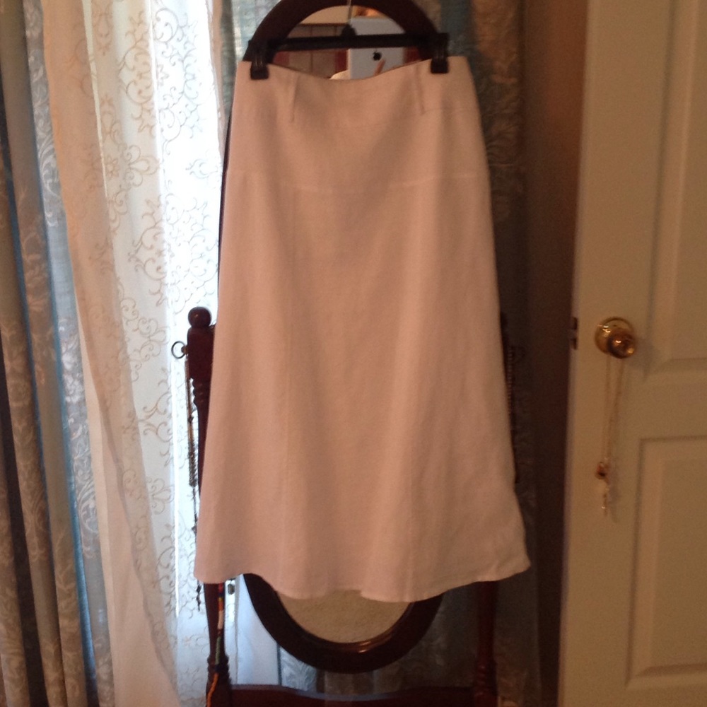 Beautiful linen skirt!