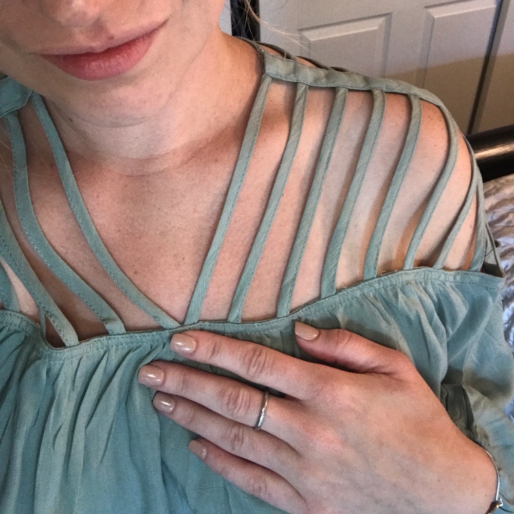 Caged Shoulder Long Sleeve Lightweight Blouse