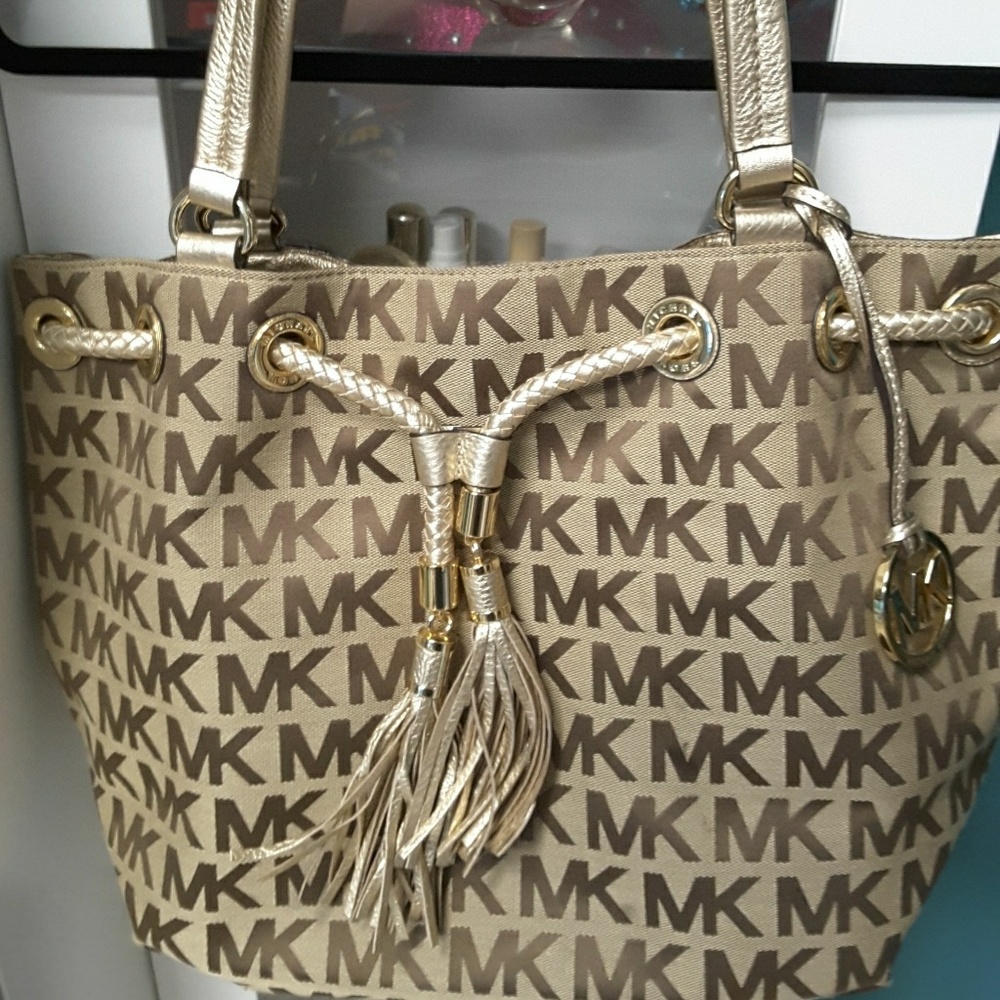 Michael kors bag