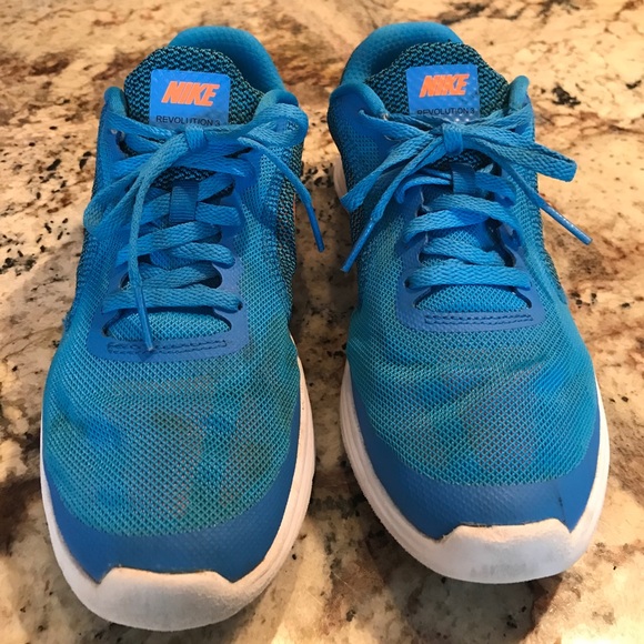 Nike Sneakers - Picture 2 of 8