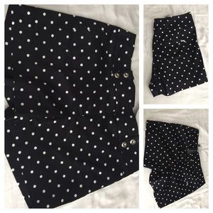 ✨Reduced!✨White House Black Market, Shorts Size 2