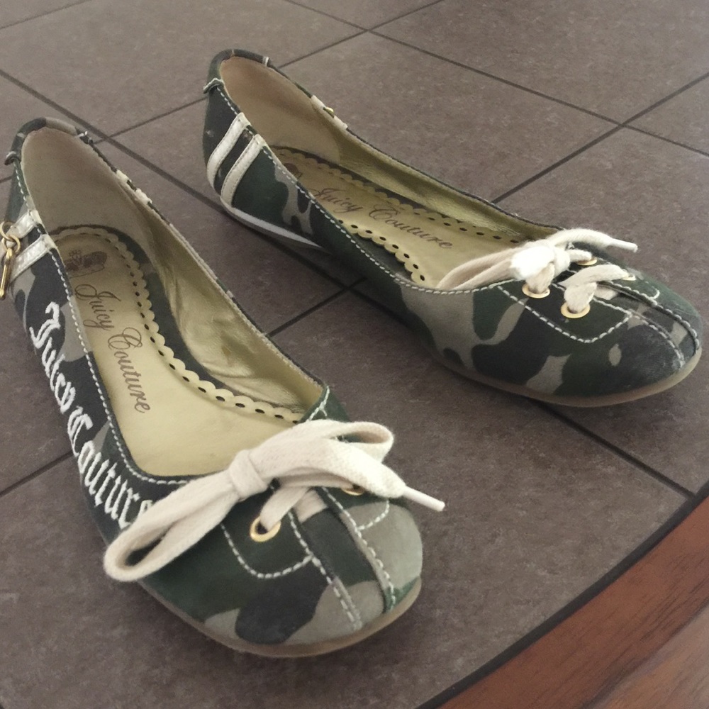 Juicy Couture slip on ballet flats NEW