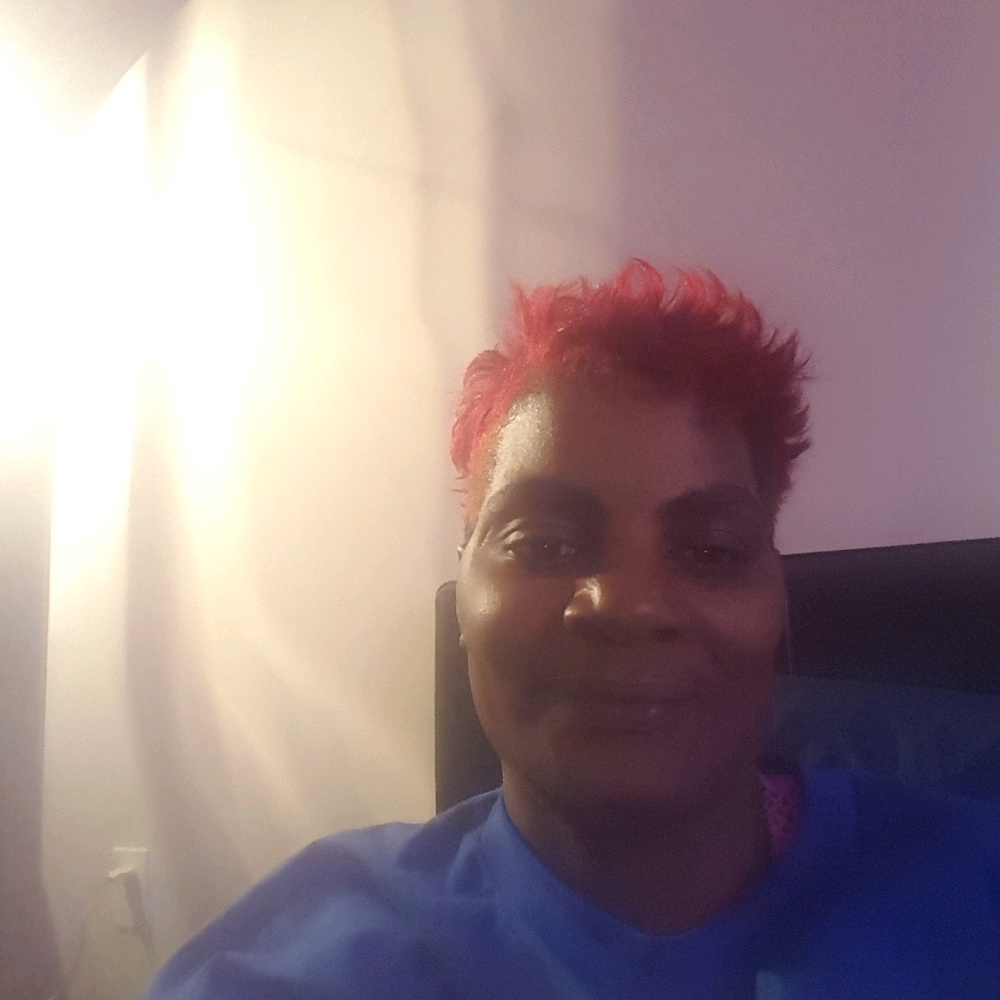 Meet your Posher, Antoinette