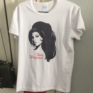 Amy winehouse t shirt