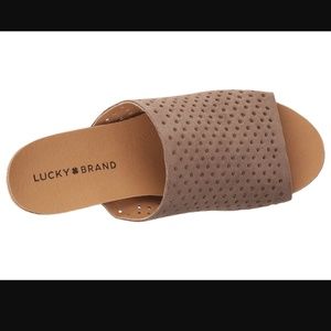 🆕️ NWOT Lucky brand wedges