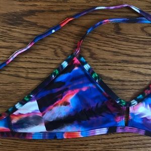 JOLYN multi colored Vent Top