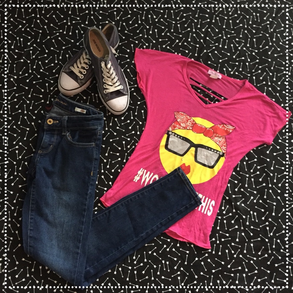 Miss Popular Size 10/12 Pink Distressed Shirt