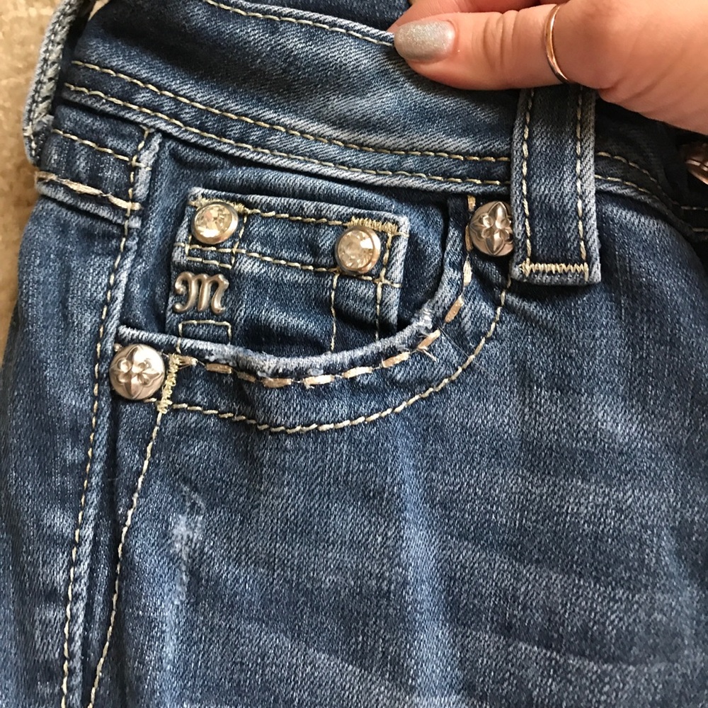 Miss Me Jeans - Picture 2 of 5