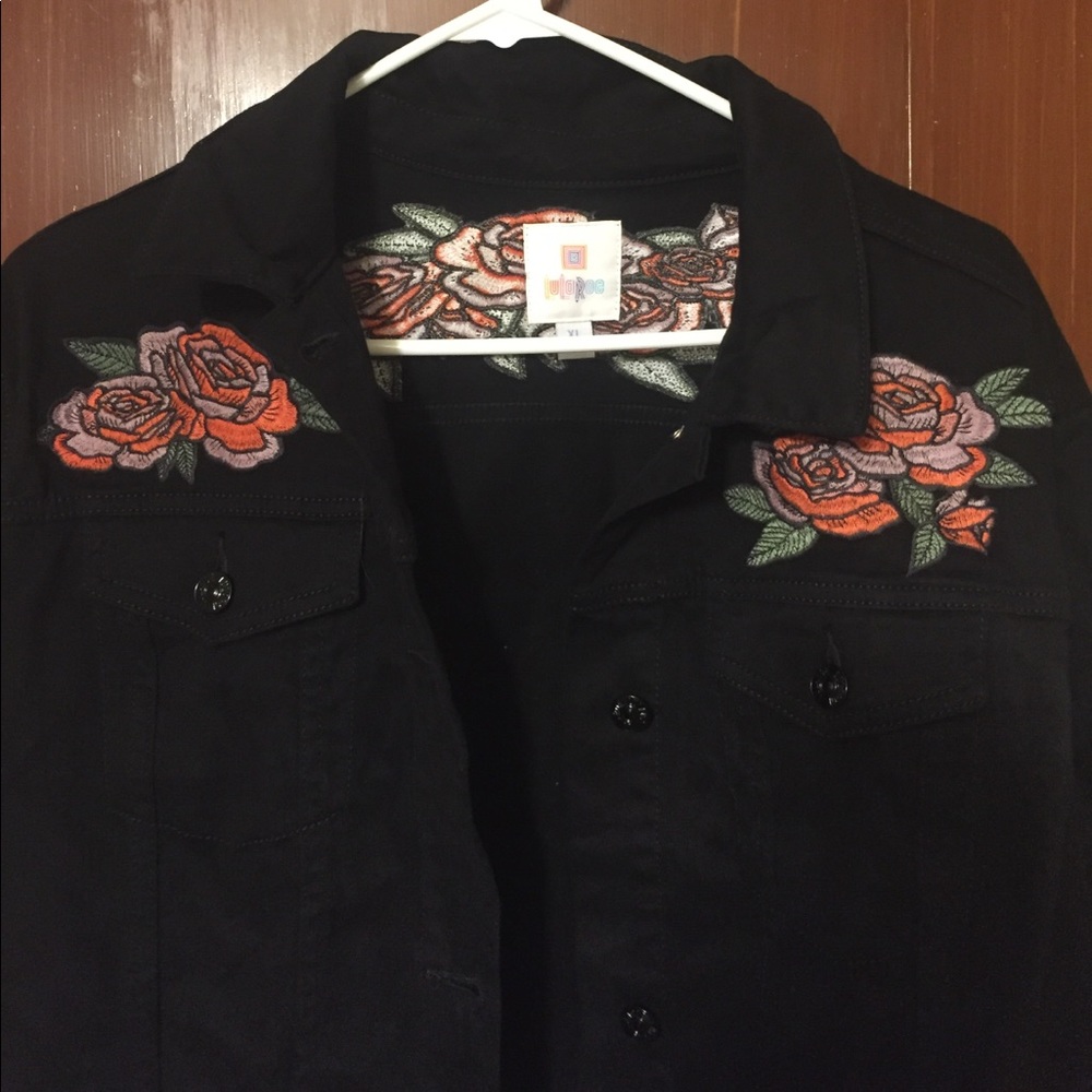 Lularoe jaxon brand new size XL