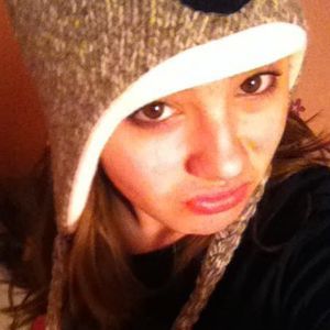 Meet your Posher, Elaine