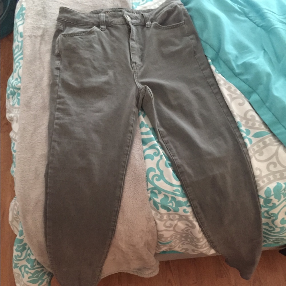 American Eagle high rise begging size 4 xtra long
