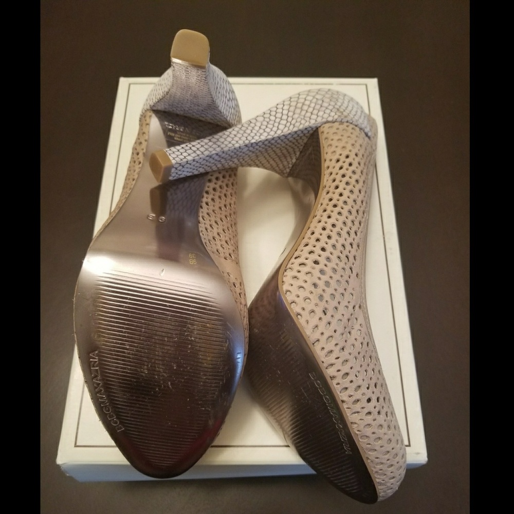 *NEW* Cute Nude BCBG Heel - Picture 4 of 4