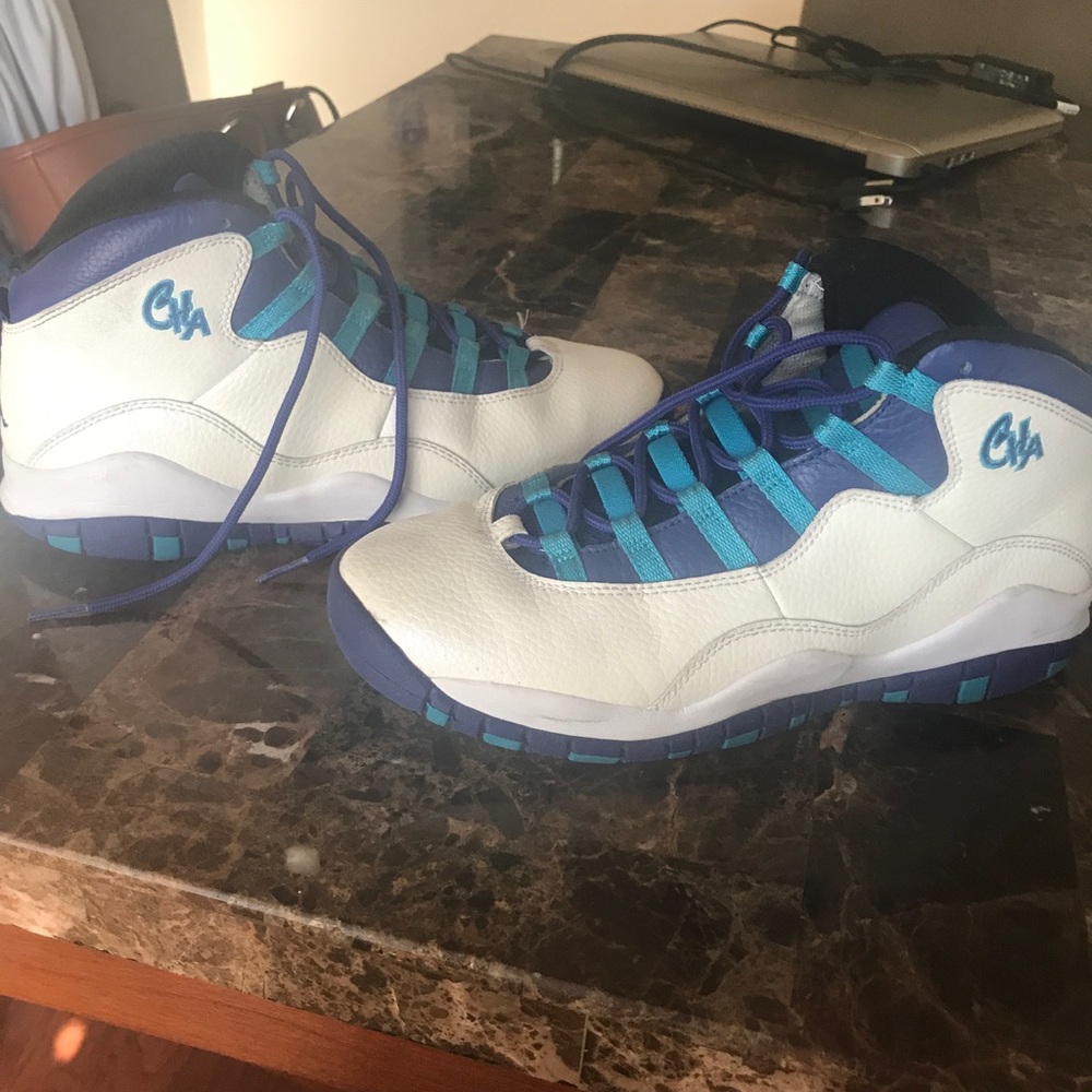 Retro 10 Charlottes