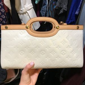 Authentic Louis Vuitton Monogram Vernis Roxbury