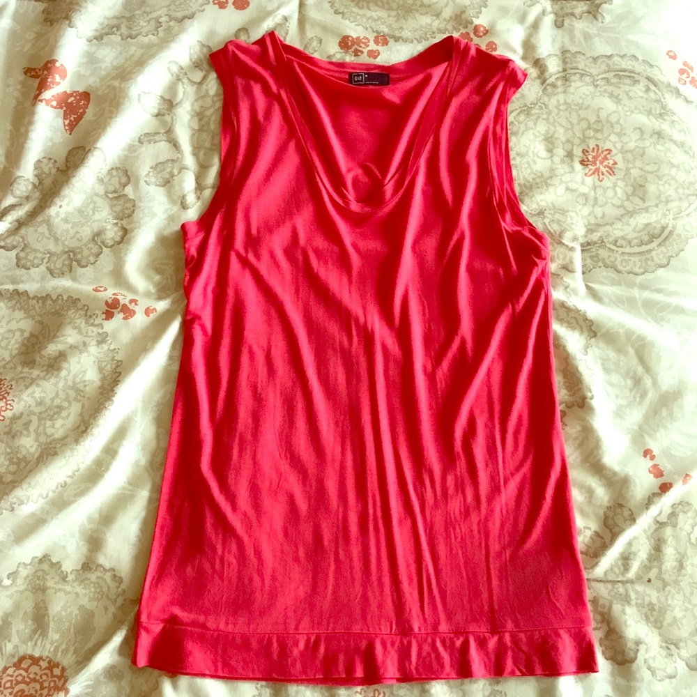 Gap Tank Top