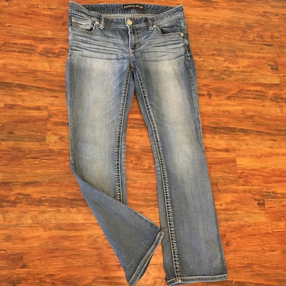 Express Stella Barely Boot Low Rise EUC 8S