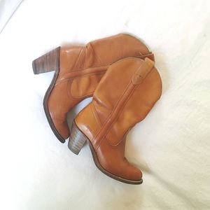 Vintage Frye Cognac Cowboy Boot