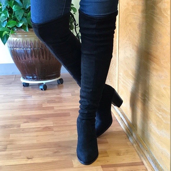 1 Size 9 Left Black Over the Knee Boots - Picture 2 of 4
