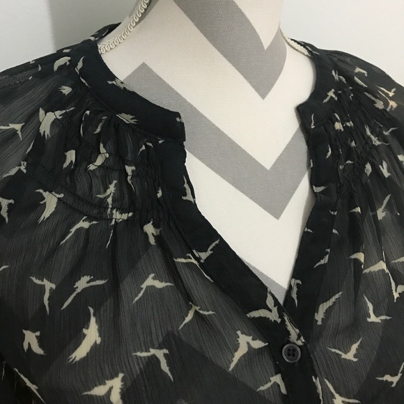 Sheer Bird Cinched Waist Blouse - Picture 4 of 5