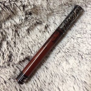 Kat Von D Everlasting Liquid Lipstick-VAMPIRA