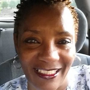 Meet your Posher, Maxie