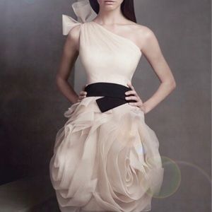 White by Vera Wang Bridesmaid/Reception Dress