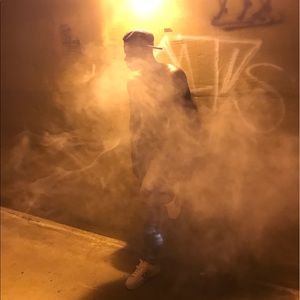 Meet your Posher, Hunter