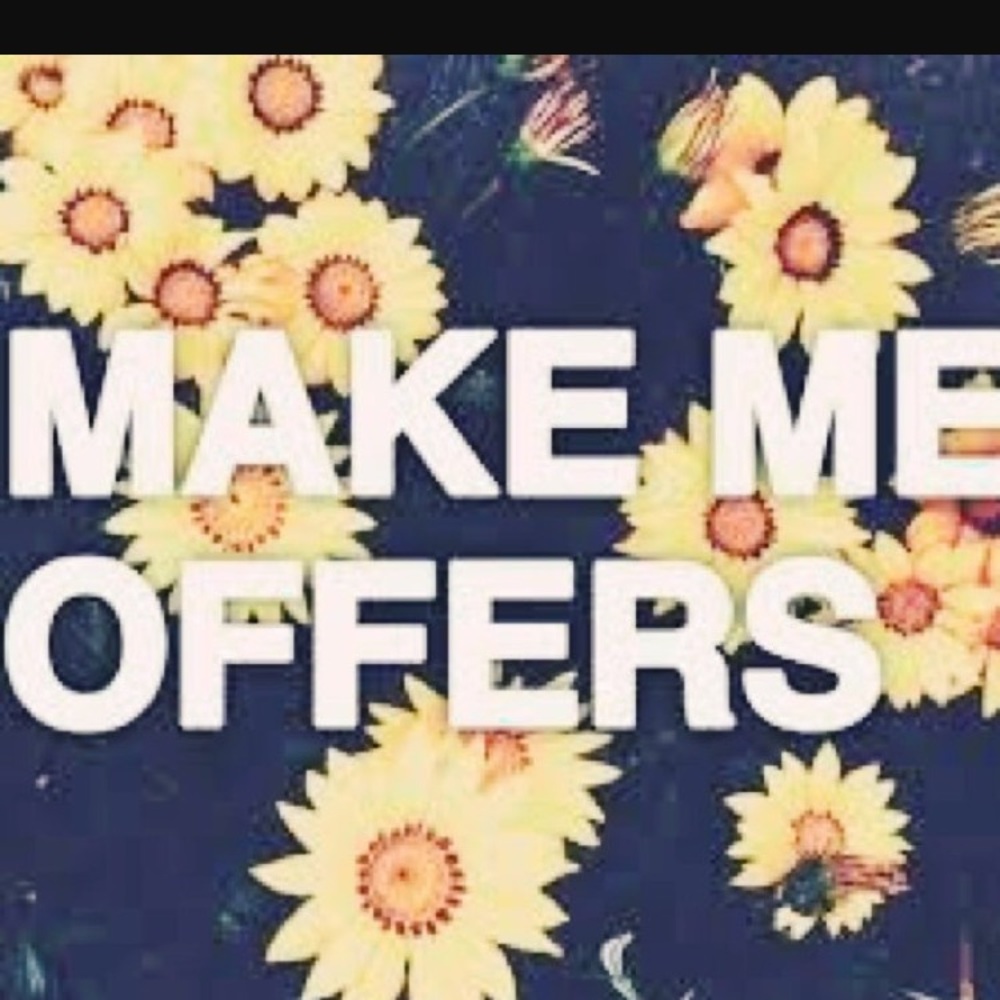 accepting all reasonable offers!! 🌻