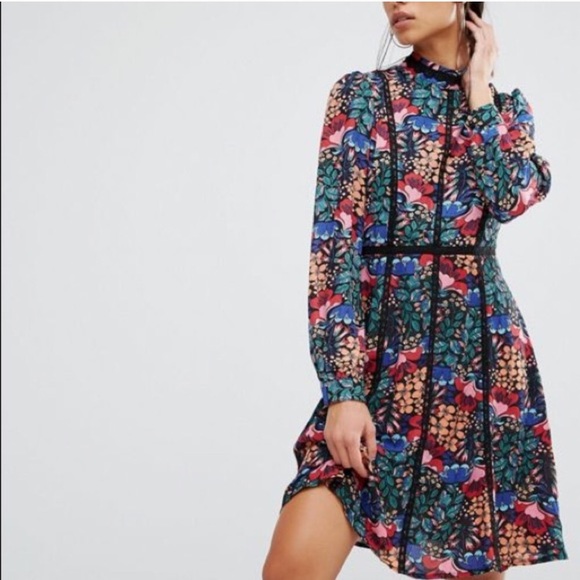 ❌SOLD❌Floral Dress - Picture 2 of 7