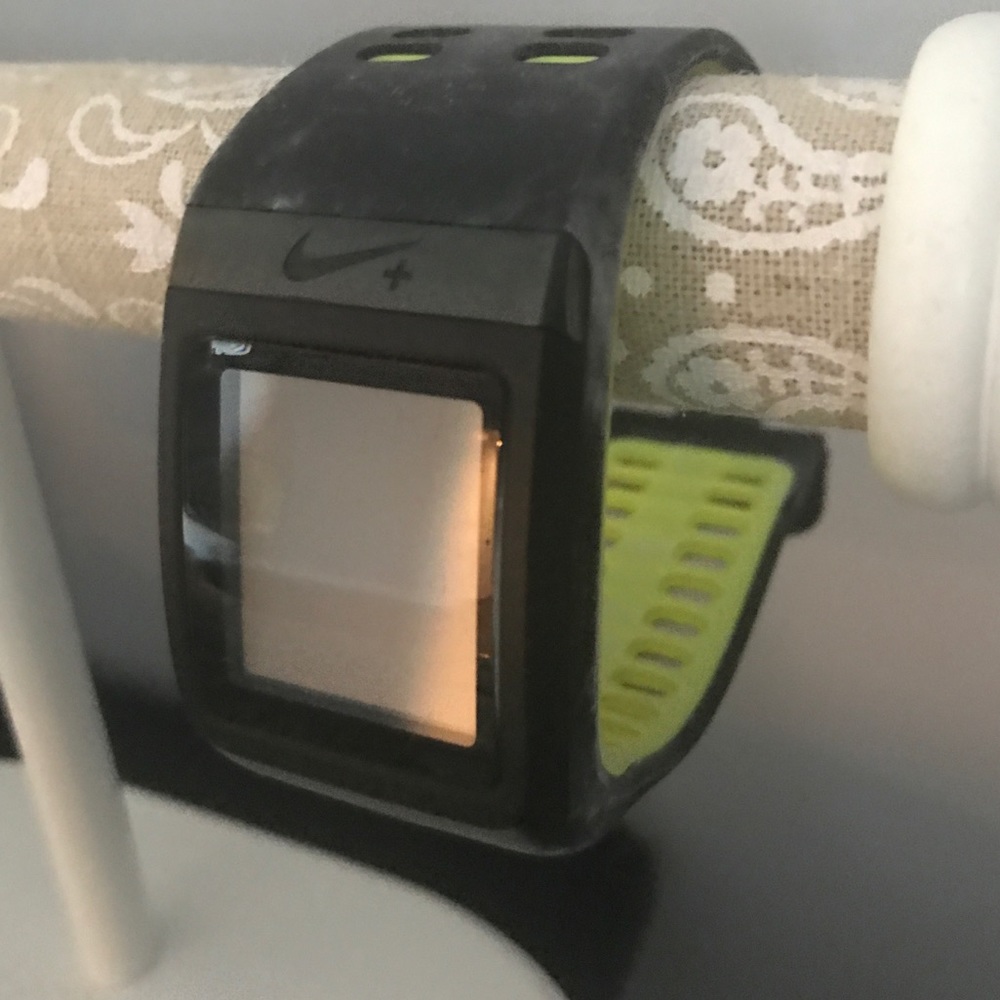 Nike + running gps watch