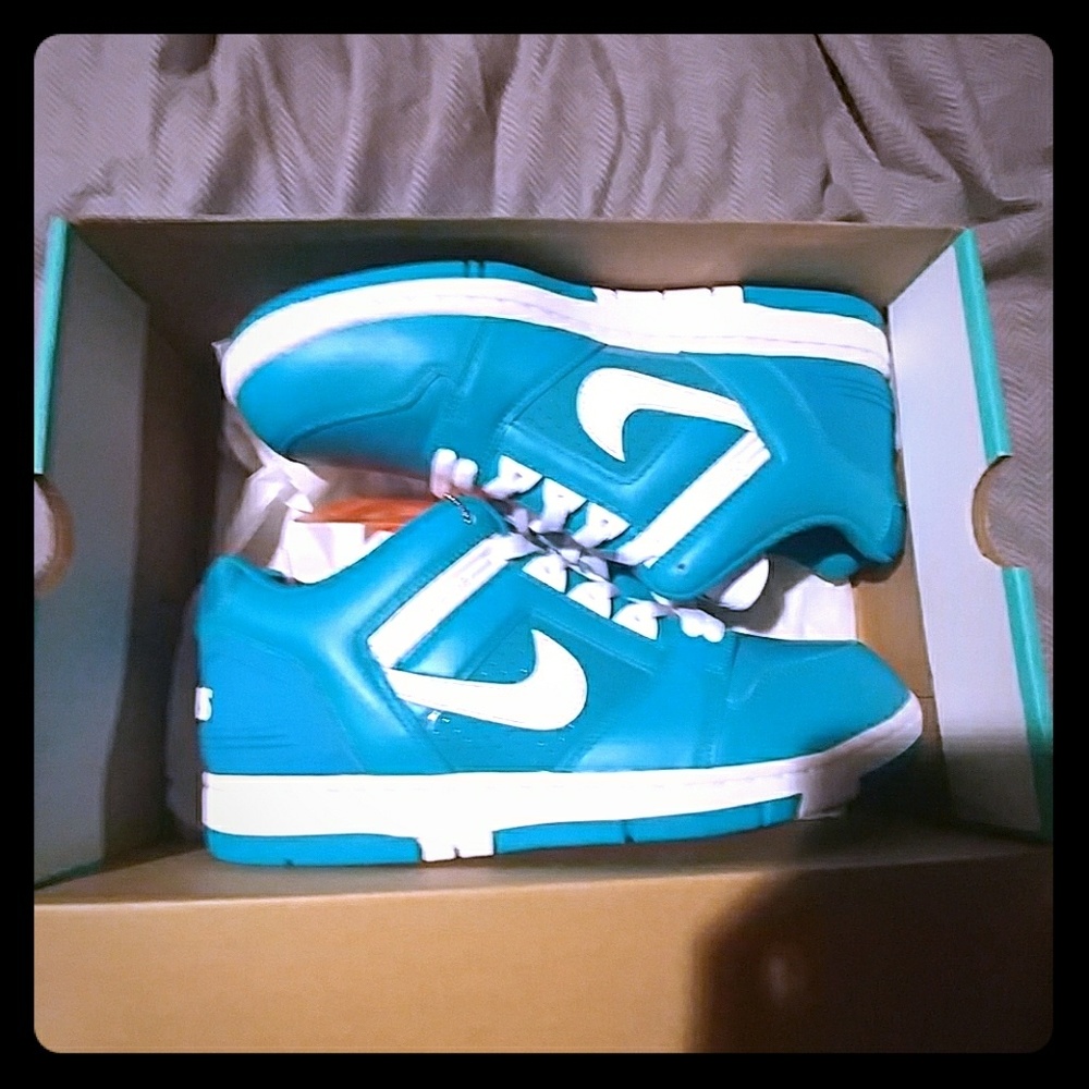 Supreme air force 2 teal size 9.5