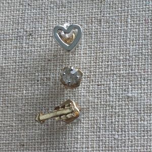 Set of 3 single earrings.