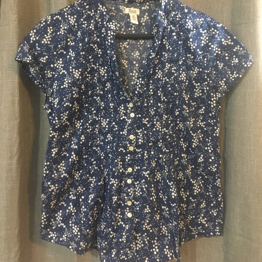 Pretty blue blouse