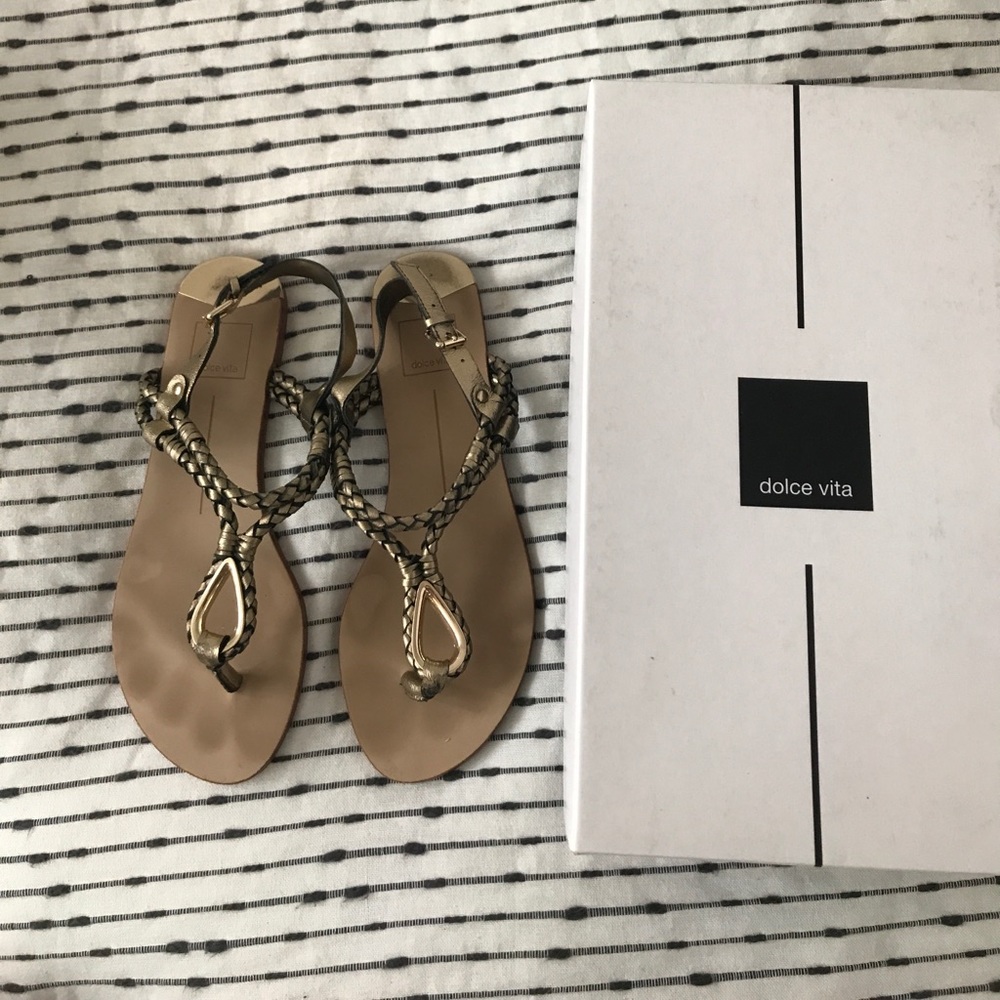 Dolce Vita sandal bronze size 8