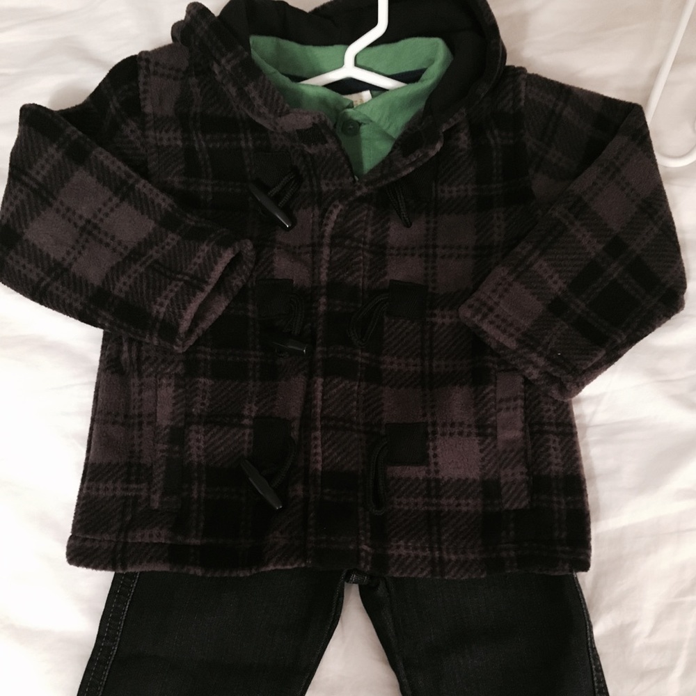 Fleece Jacket w/Hood.