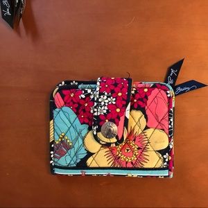 Vera Bradley Wallet in Happy Snails