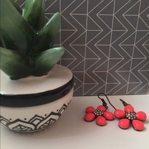 Neon flower earrings