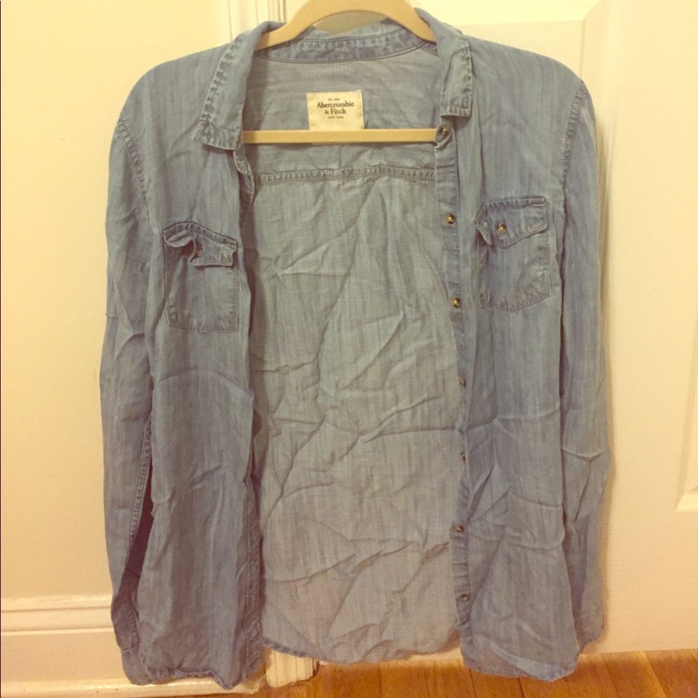 Small Abercrombie and fitch denim shirt