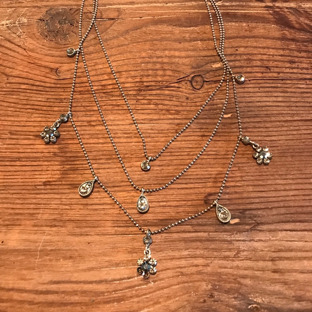 Pewter dark silver elegant necklace antique look