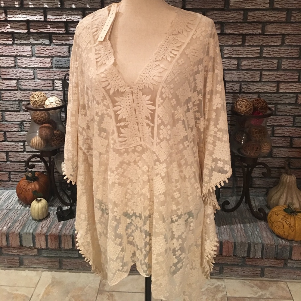 NWT shop love stitch in cream cape