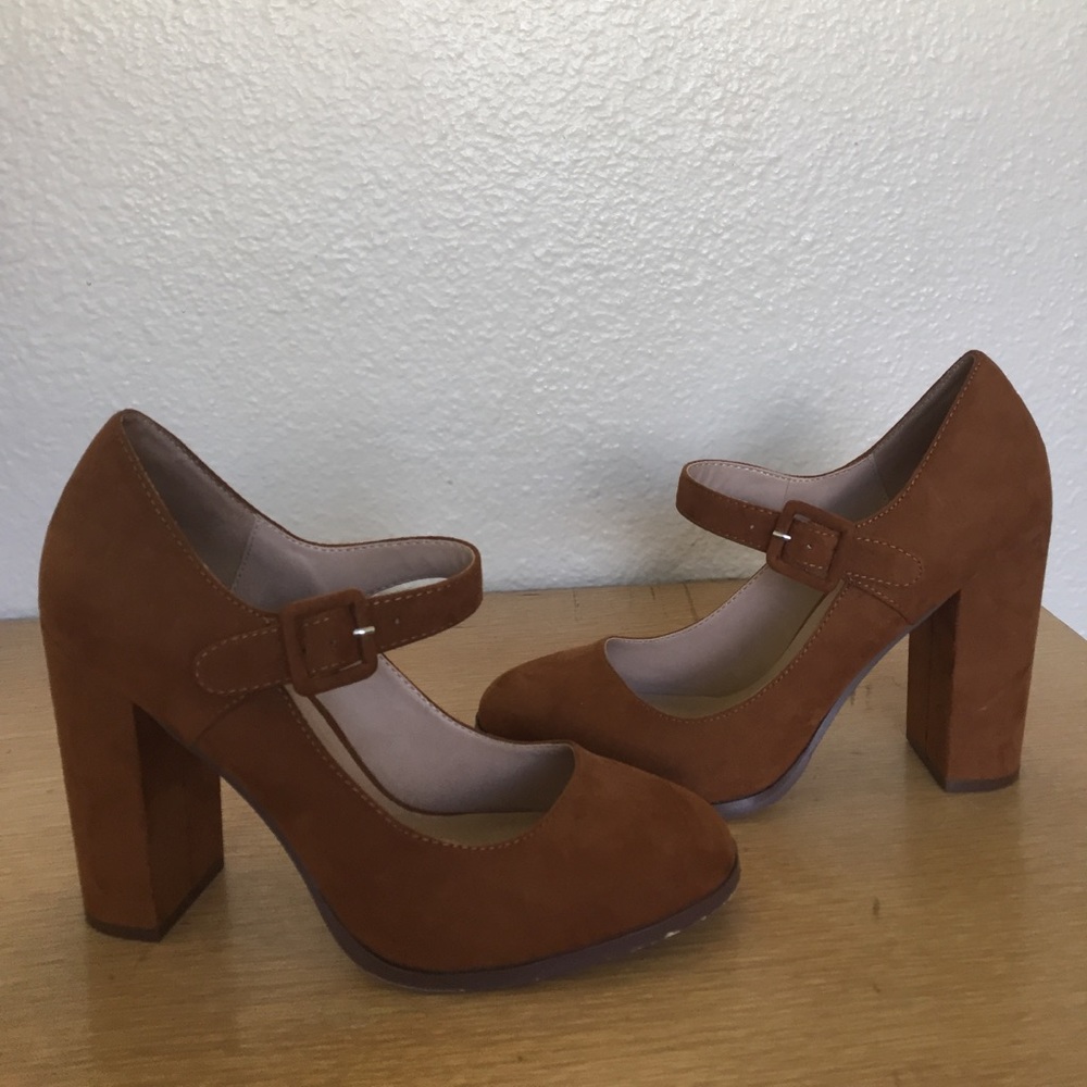 Mix No. 6 Vintage Style Mary Jane Heels