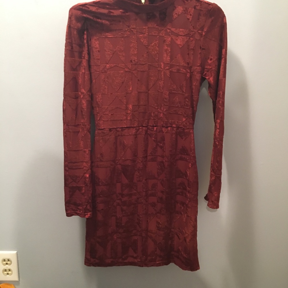 *WORN ONCE* Red velvet cocktail dress