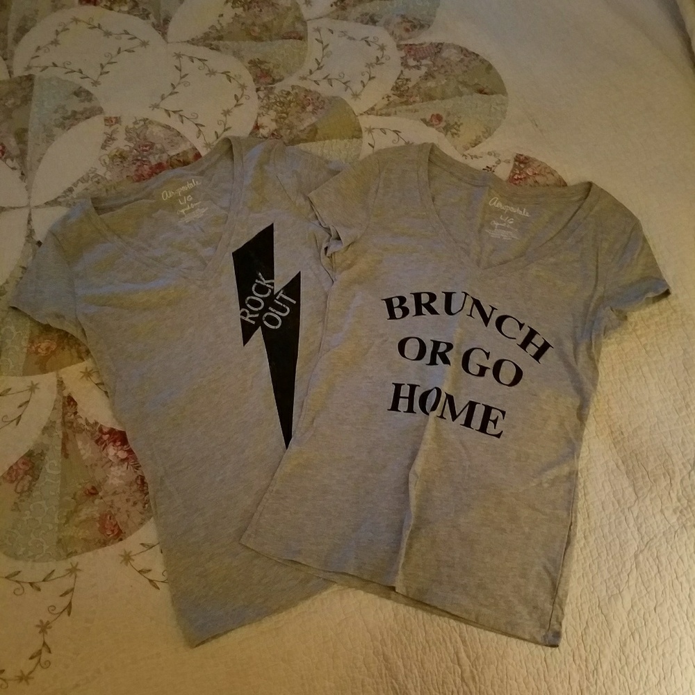2 aeropostale tees