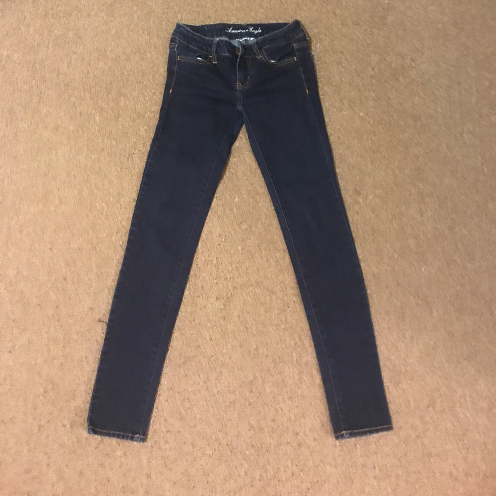 AE Dark Wash Super stretch jeans