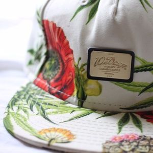 10 deep flat bill leather strap snapback pacsun