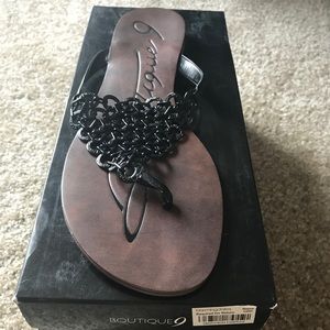 Boutique sandals