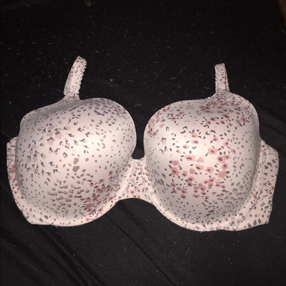 Victoria's Secret Body by Victoria Full Coverage